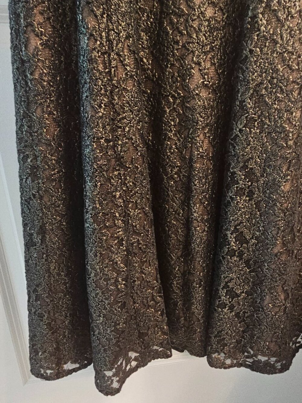 Evening gown View 3
